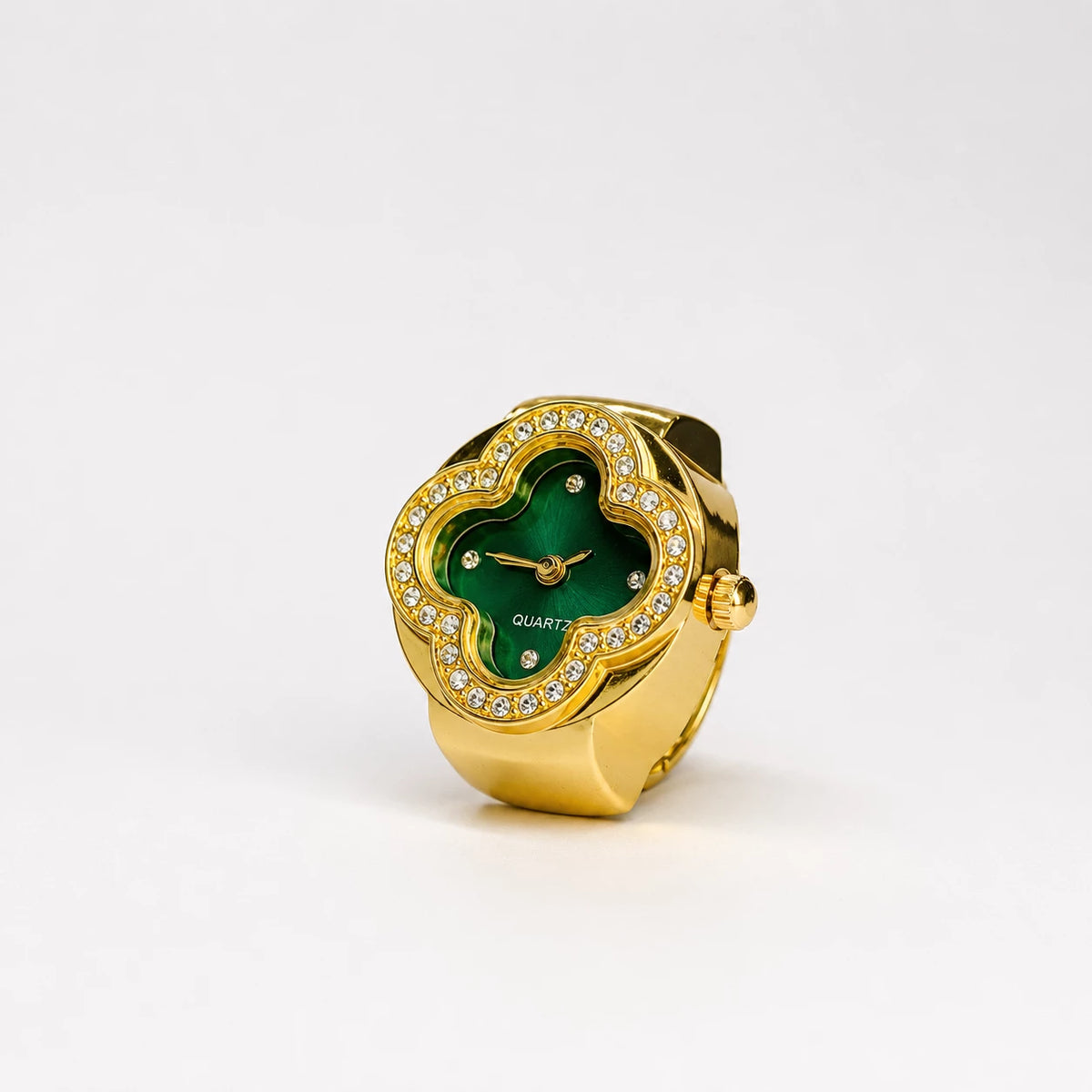 CLOVER RING