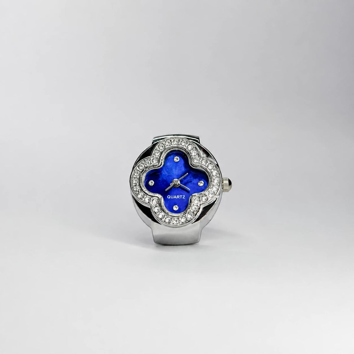 CLOVER RING