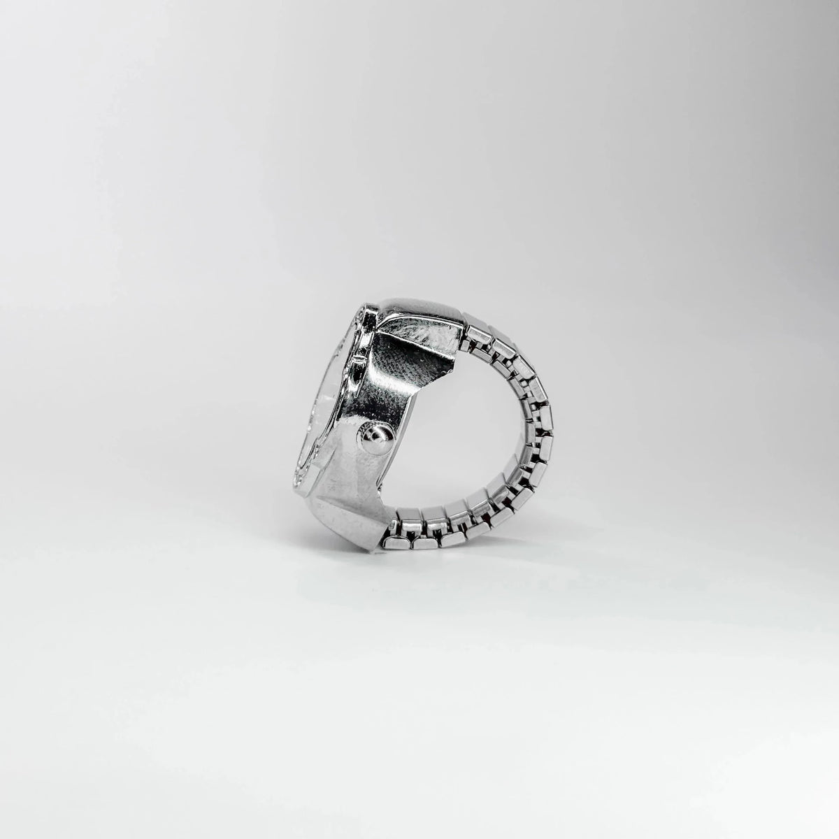 CLOVER RING