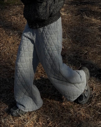 ARCHIVE_05 : GEO-QUILT WIDE SWEATPANTS